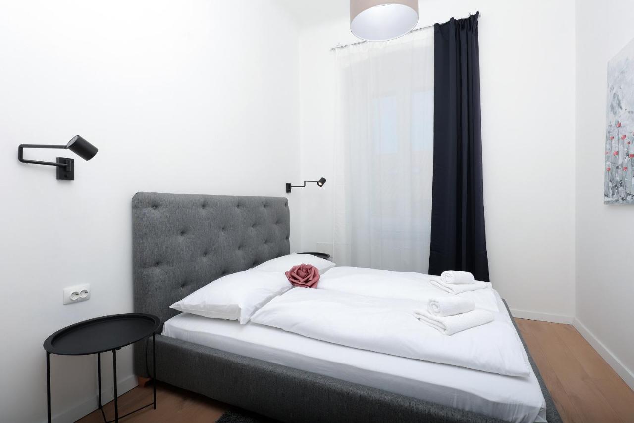 Apartments Luan Риека Экстерьер фото