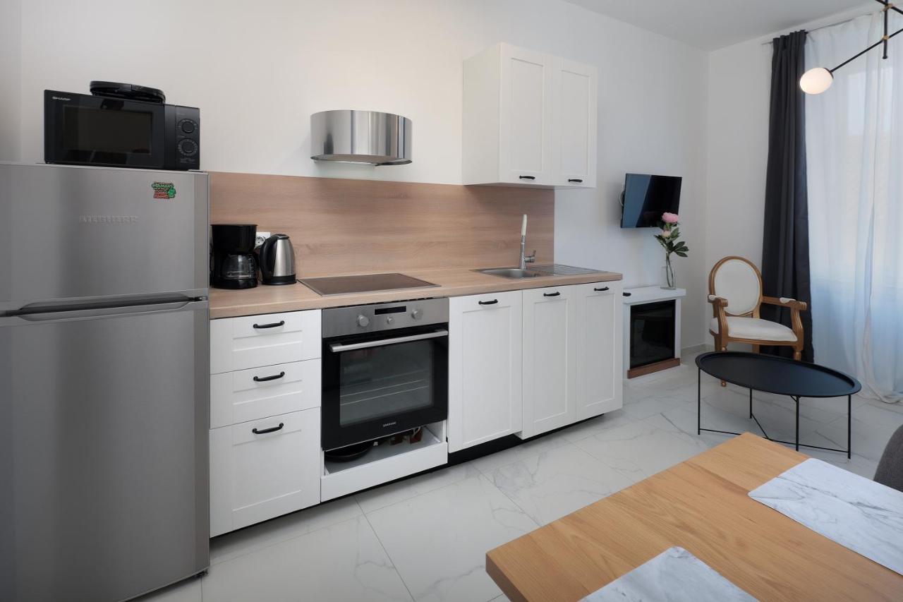 Apartments Luan Риека Экстерьер фото